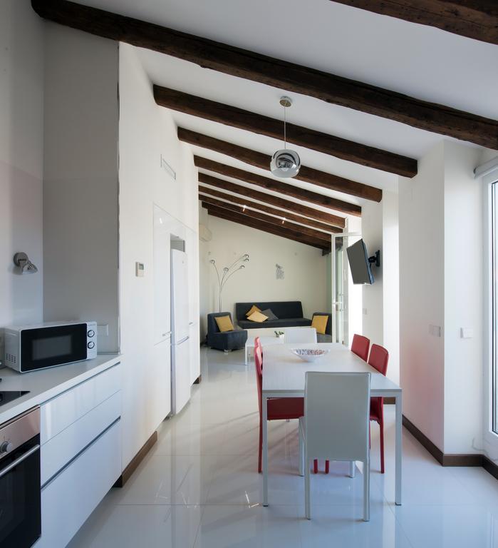 מדריד Roisa Suites מראה חיצוני תמונה