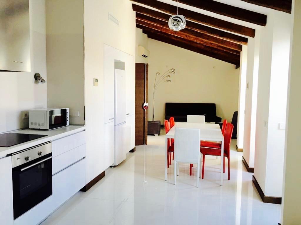 מדריד Roisa Suites מראה חיצוני תמונה