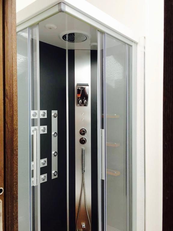 מדריד Roisa Suites מראה חיצוני תמונה