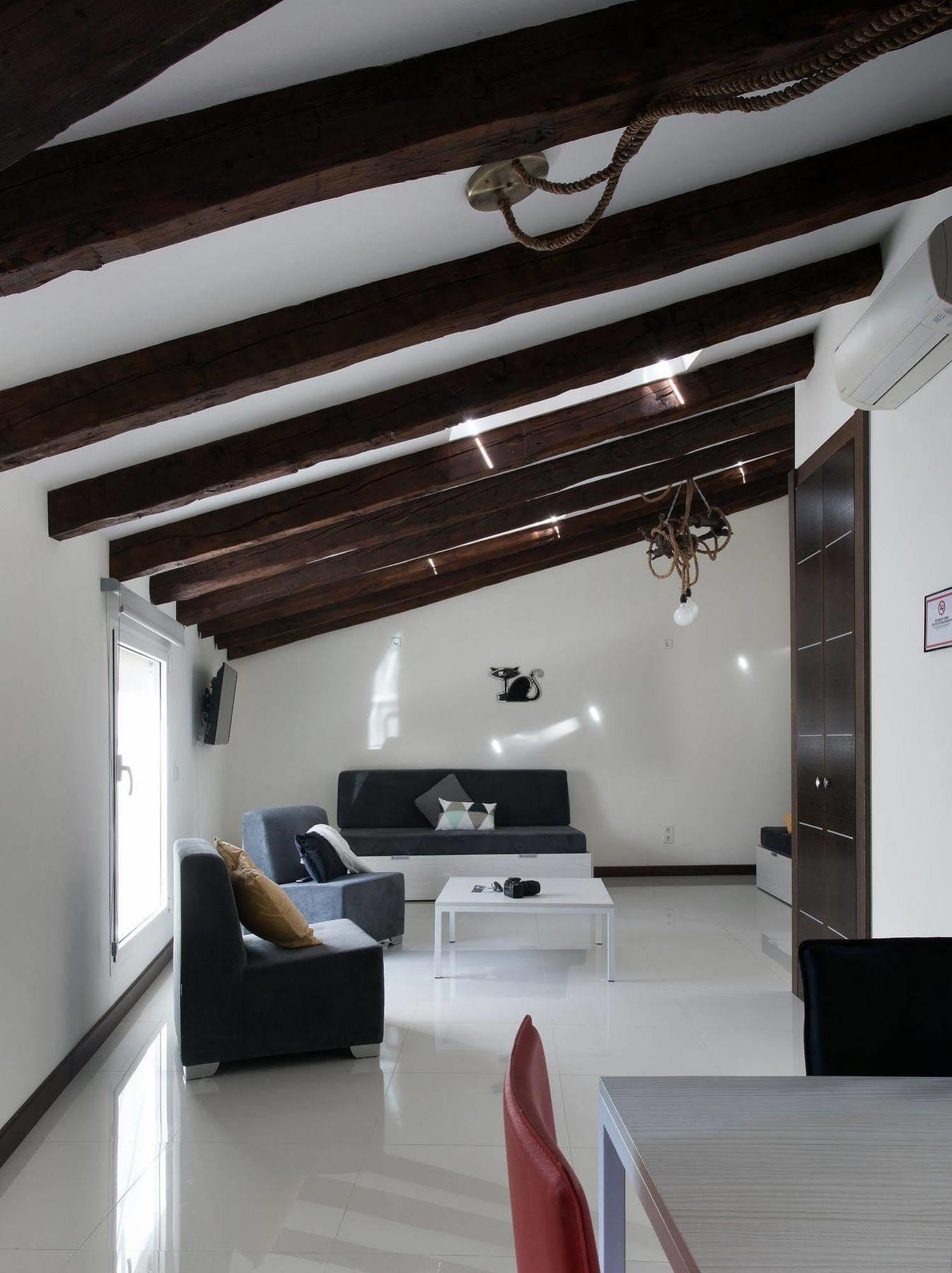 מדריד Roisa Suites מראה חיצוני תמונה