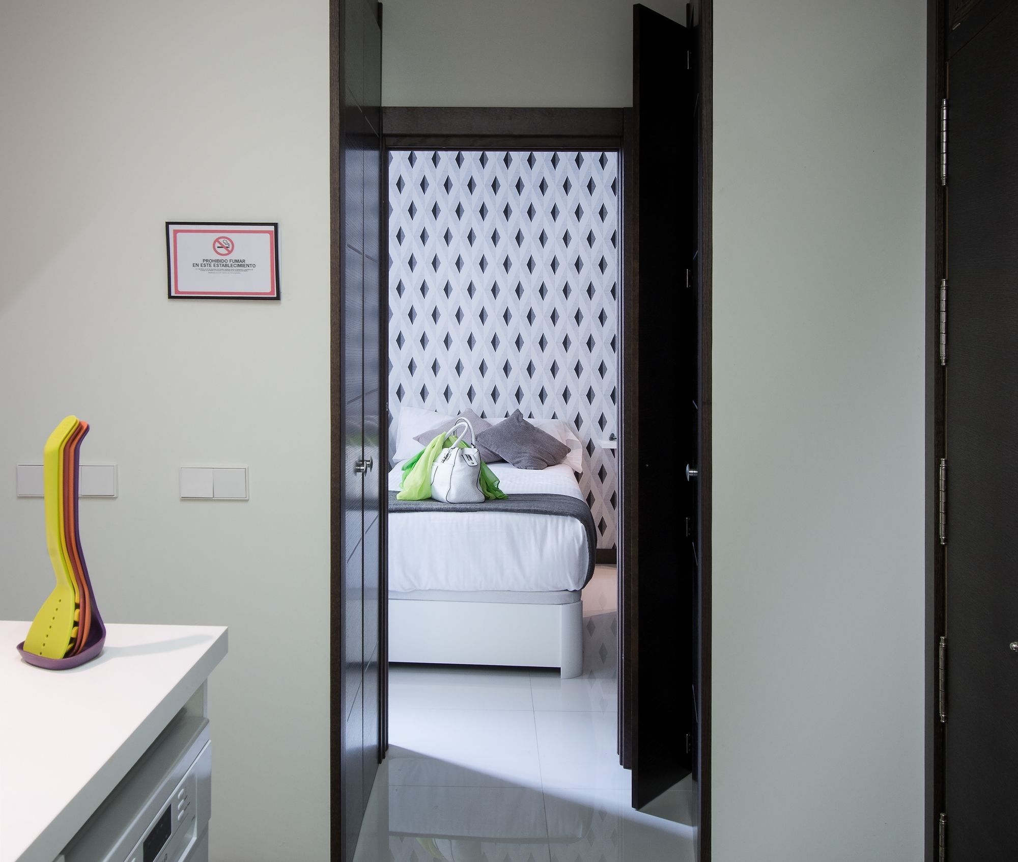 מדריד Roisa Suites מראה חיצוני תמונה