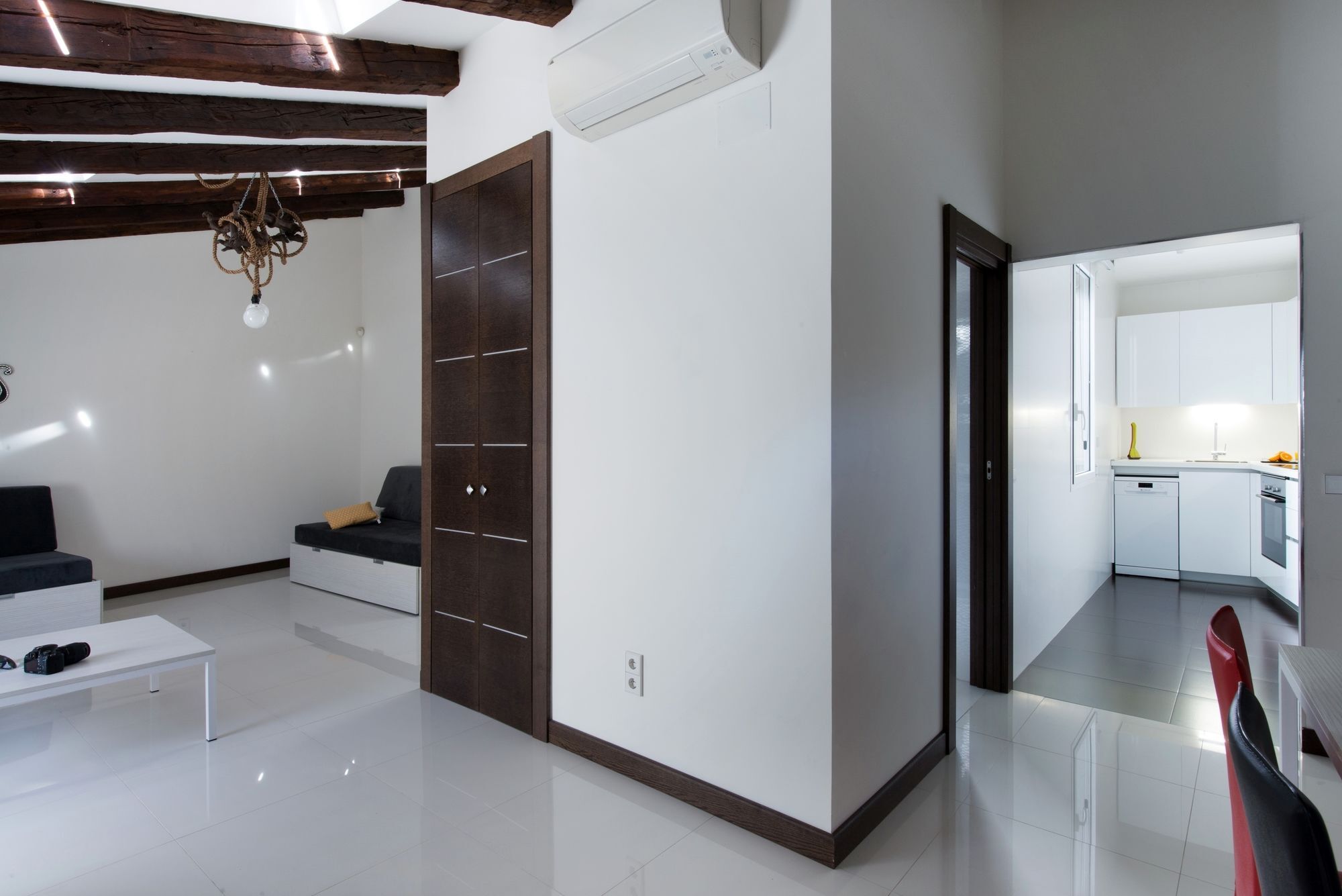 מדריד Roisa Suites מראה חיצוני תמונה
