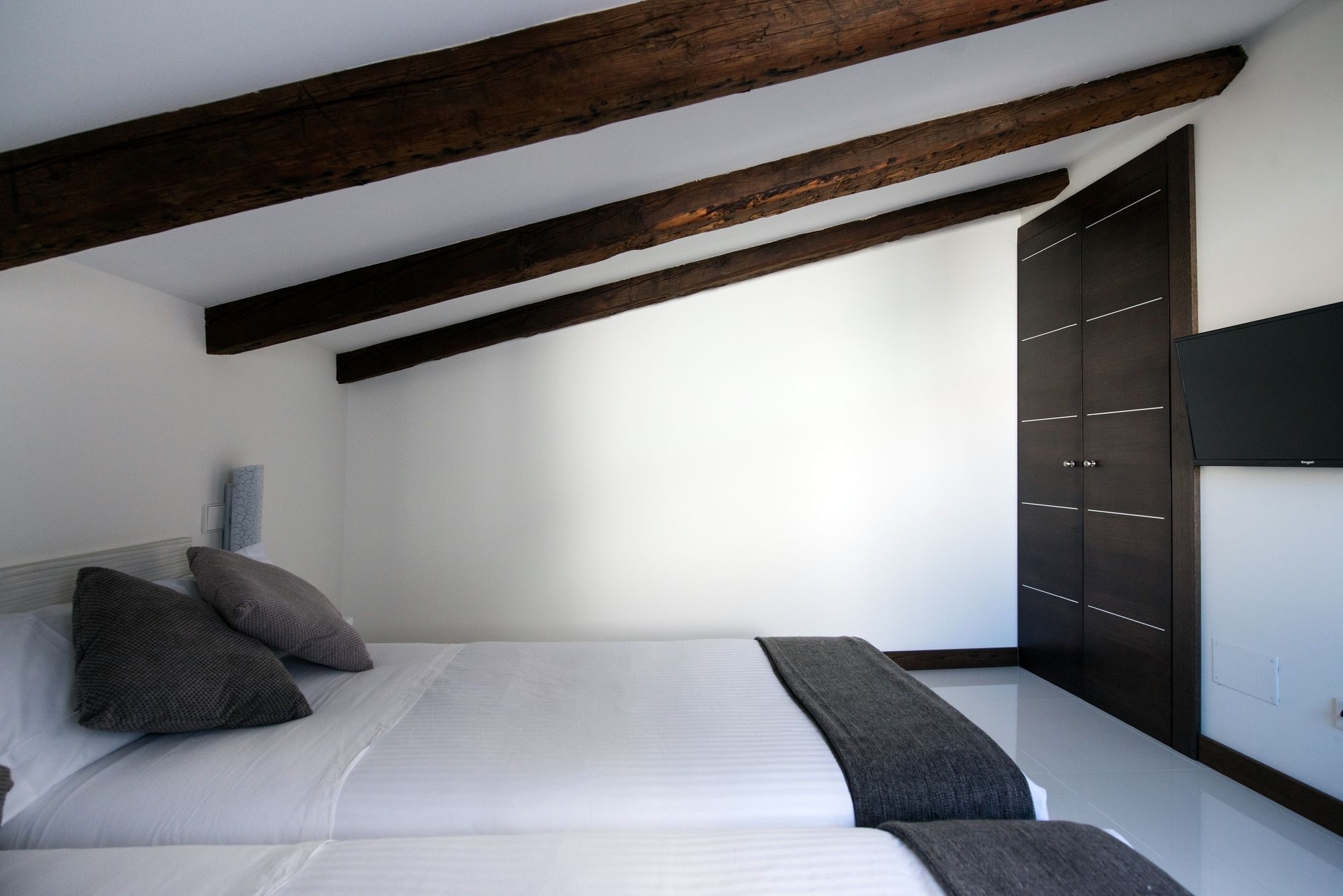 מדריד Roisa Suites מראה חיצוני תמונה